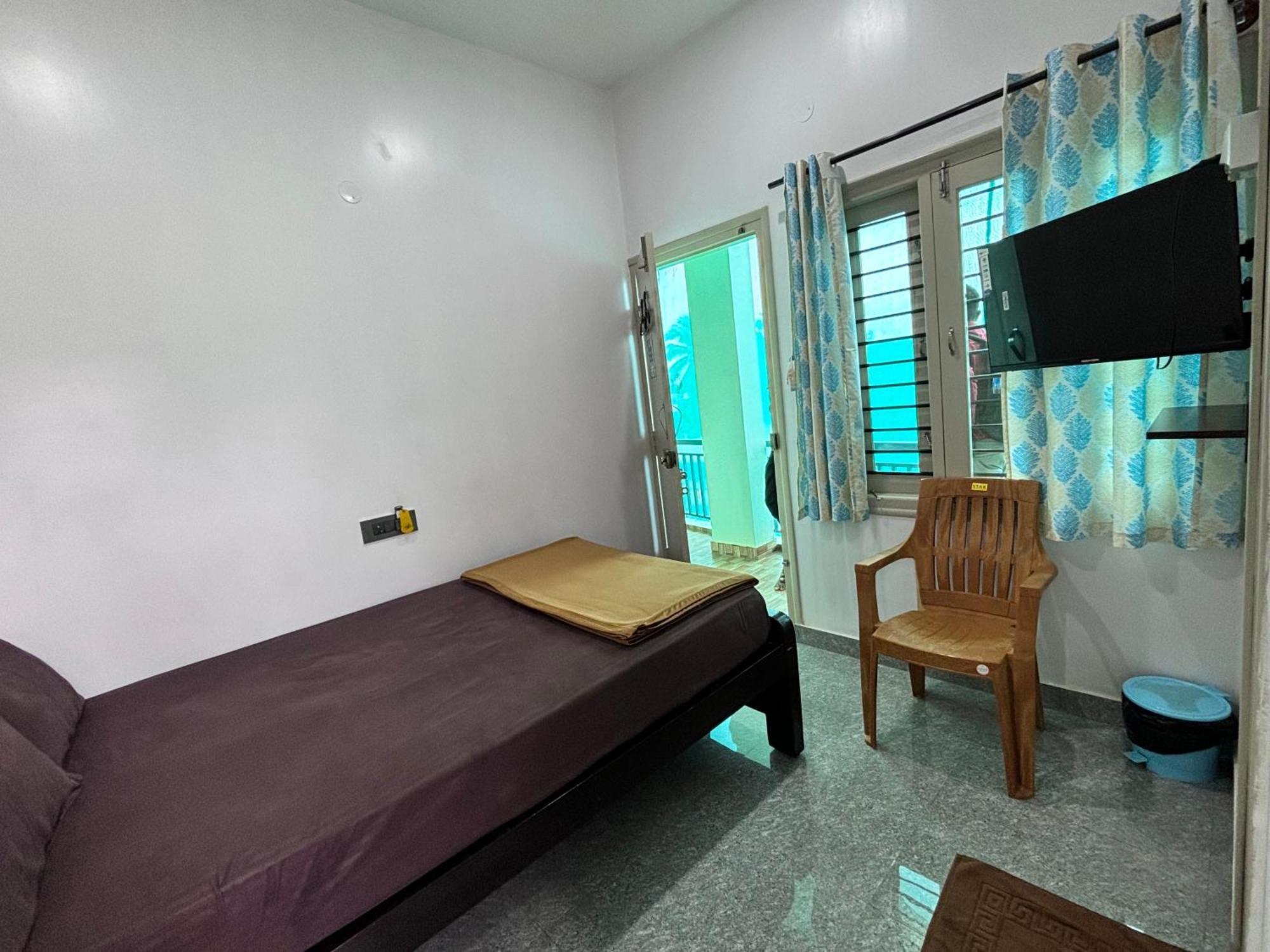 Sri Siri Lodge And Hotel Chikmagalur Exterior photo
